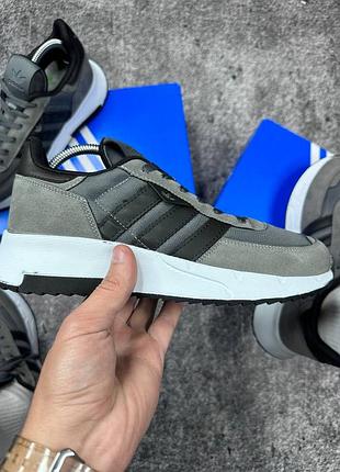 Чоловічі кросівки adidas gray1 фото