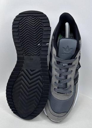 Чоловічі кросівки adidas gray6 фото