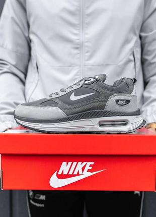 Демисезонные серые кроссовки nike air max сірі чоловічі демісезонні кросівки nike найк8 фото