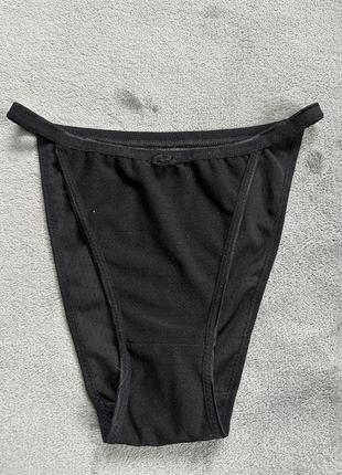 Трусики чорні високі в дірочку