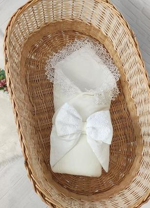 Нарядний конверт з подвійним мереживом