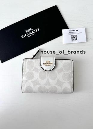 Coach medium corner zip wallet женский брендовый кожаный кошелек кожа коуч коач на подарок девушке жене дочери