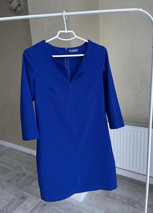 Сукня класична