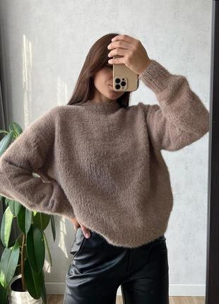 Мягкий свитер кофе с молоком1 фото