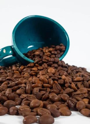 18+! очень крепкий кофе в зернах для ценителей | зерновая уганда от производителя 1 кг5 фото