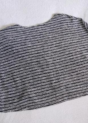 Черно-белая кофточка женская асимметричная длины в полоску2 фото