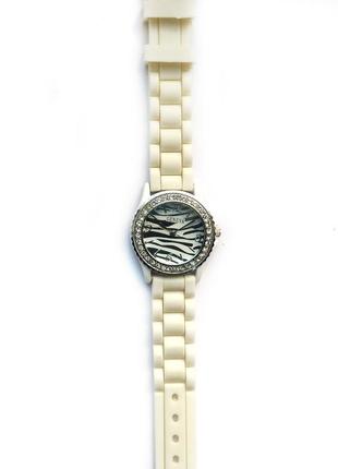 Geneva часы из сша циферблат зебра механизм japan sii силикон3 фото