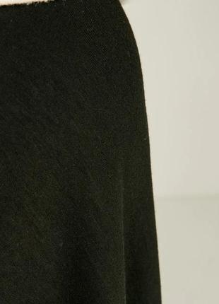 Тепла чорна довга жіноча спідниця-трапеція для солідних жінок великого розміру3 фото