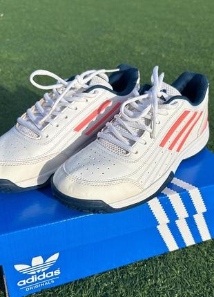 Жіночі волейбольні кросівки adidas sonic attack ligra speedcourt6 фото