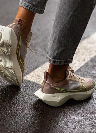 Жіночі кросівки nike vista lite "beige"6 фото