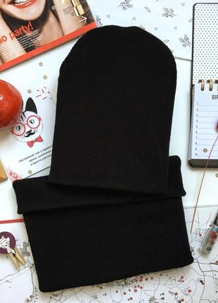 Демисезонный комплект шапка и хомут "черный"