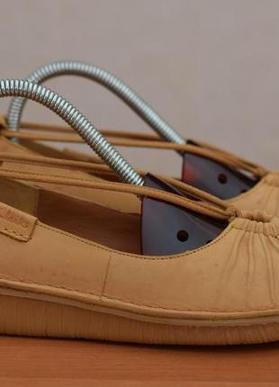 Коричневые балетки, туфли из нубука clarks, 36 размер. оригинал