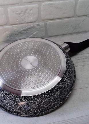 Сковорода с гранитным антипригарным покрытием 28см edenberg eb-9168 сковорода для индукционной плиты с крышкой6 фото