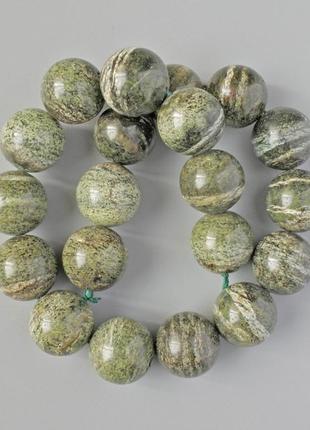 Бусины змеевик натуральный камень гладкий шарик d-20мм + - l-38см + - на нити1 фото