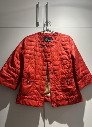 Весняна куртка