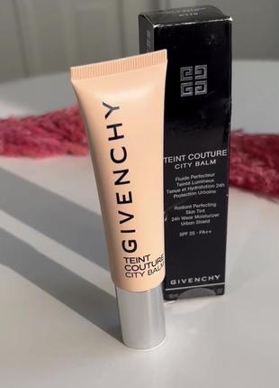 Тональний крем givenchy , туш kiko milano