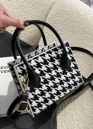 Крута чорнo-біла стильна жіноча сумка 3-180