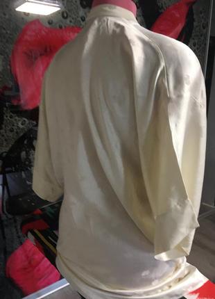 Короткий домашний халат из натурального шелка3 фото