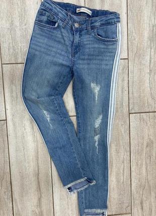 Джинси levi's на 128 зріст