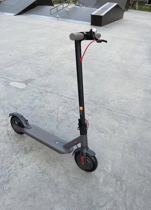 Электросамокат xiaomi mi electric scooter essential black1 фото