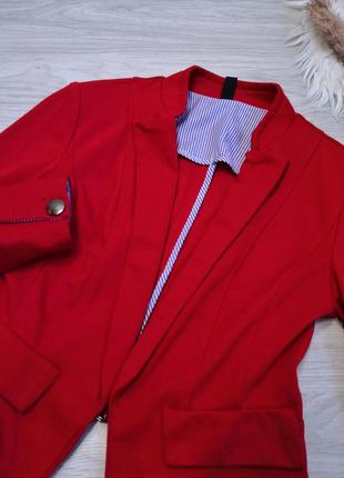 Идеальный красный укороченный кроп пиджак2 фото