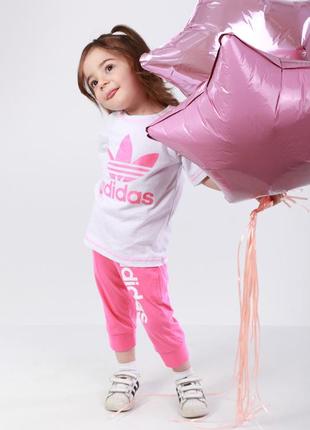 Комплект літній футболка+бриджі для дівчинки з принтом adidas кулір2 фото