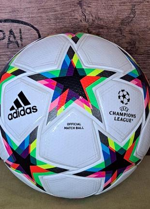 Футбольний м'яч adidas uefa champions league pro he3777 (оригінал)3 фото