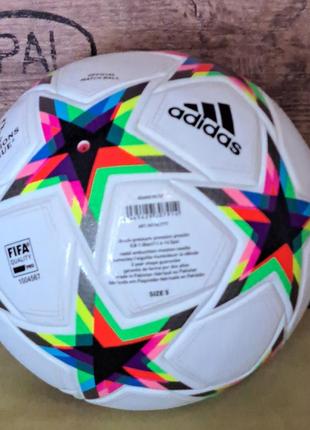 Футбольний м'яч adidas uefa champions league pro he3777 (оригінал)7 фото