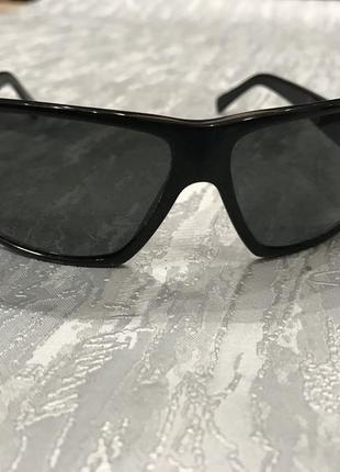 Чорні окуляри від salvatore ferragamo unisex5 фото