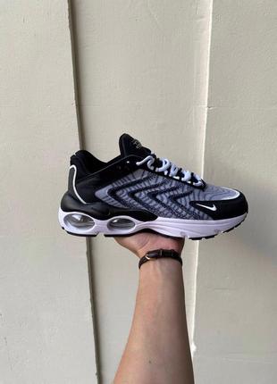 Женские кроссовки nike air max tw