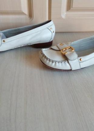 Туфлі-мокасини pollini, 37 р. (24 см).4 фото