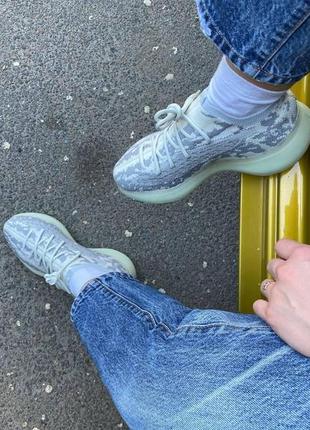 Женские кроссовки adidas yeezy 3804 фото