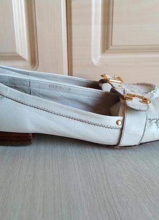 Туфлі-мокасини pollini, 37 р. (24 см).6 фото