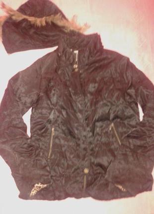 Курточка деми черная1 фото