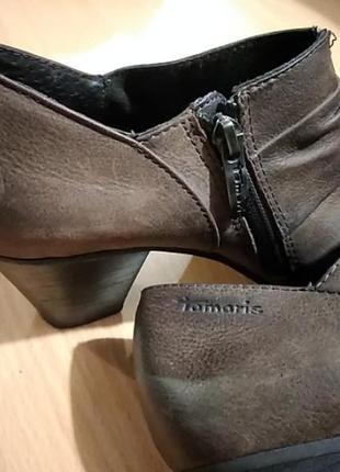 Женские туфли - ботильоны 40 размера на каблуке бренда tamaris7 фото