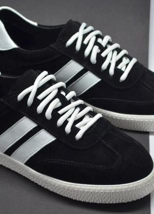 Подростковые и женские спортивные замшевые туфли черные с белым rondo 03200133 фото