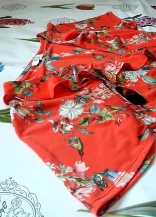 Стильна квіткова блуза на запах з рюшами від oasis6 фото