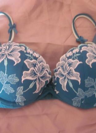 Бюстик next 75b майже новий