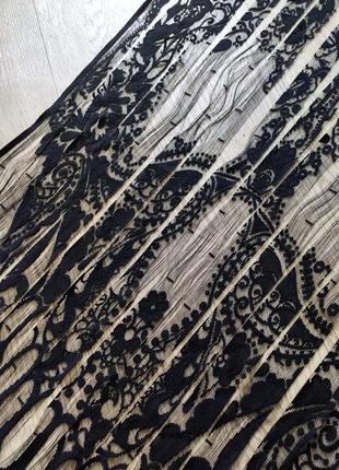 Тюль, нитки череп