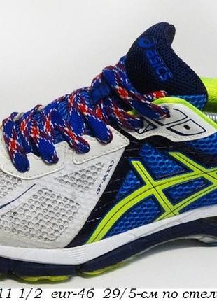 Кросівки asics