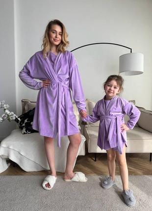 Парний домашній велюровий піжамний комплект мама+донька 4 в 1 халат, штани, шорти та футболка