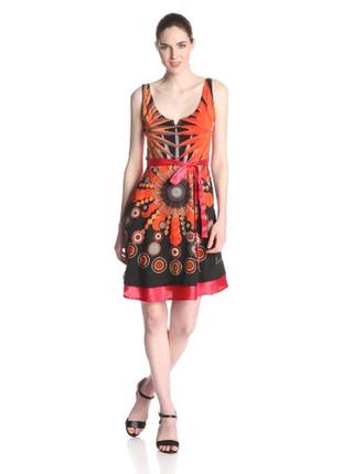Desigual подиумное платье испания