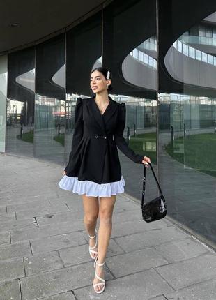Шикарное стильное платье пиджак с плечиками с оборками с рюшами чёрное короткое вечернее ретро пинап элегантное7 фото
