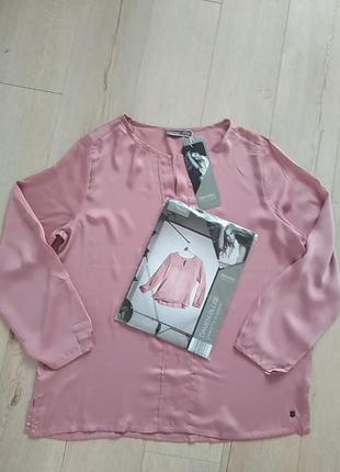 Легка жіноча блуза5 фото