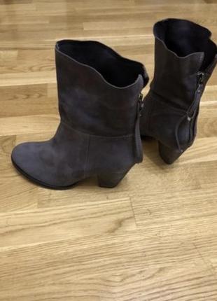 Женские кожаные ботинки zign {сток}