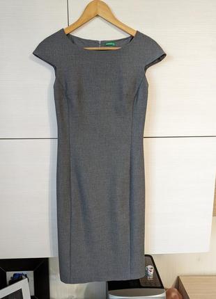 Сукня футляр міді benetton xs-s