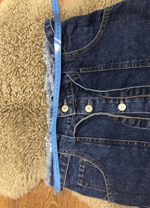 Шикарна джинсова спідниця на гудзиках2 фото