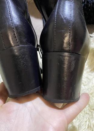 Кожаные чёрные базовые удобные ботинки 40-40,56 фото