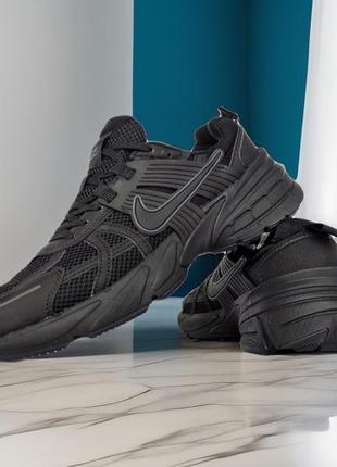 Print v2k runtekk black чоловічі кросівки