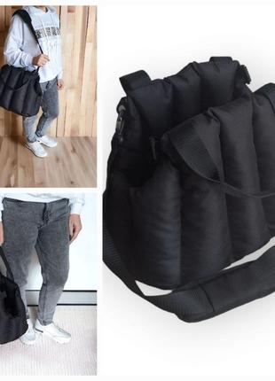 Сумка переноска для собак і кішок є розміри і кольори